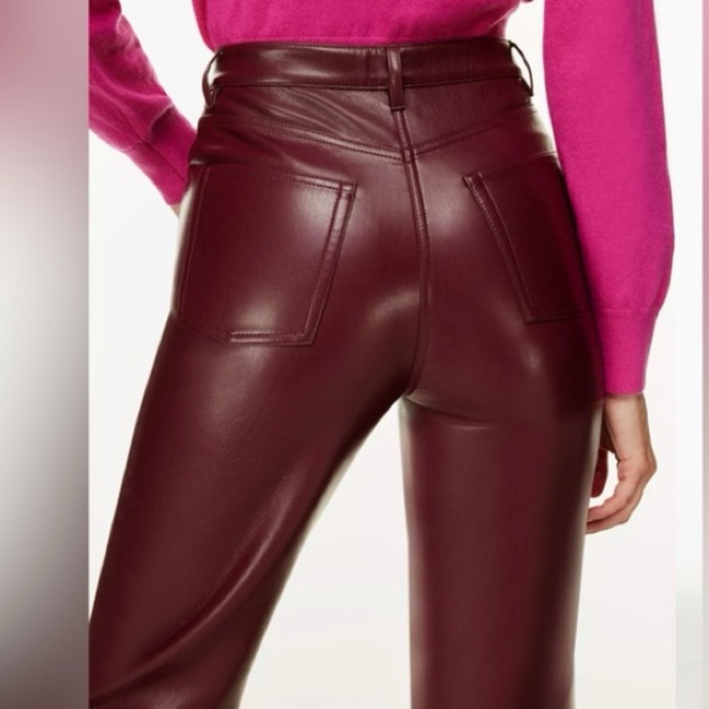 Aritzia Wilfred Melina Vegan Leather Pants in Spiced Burgundy - Size 00